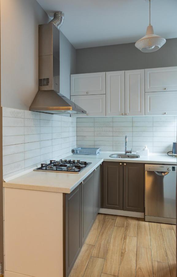 Apartment By The Sheraton Batumi Esterno foto